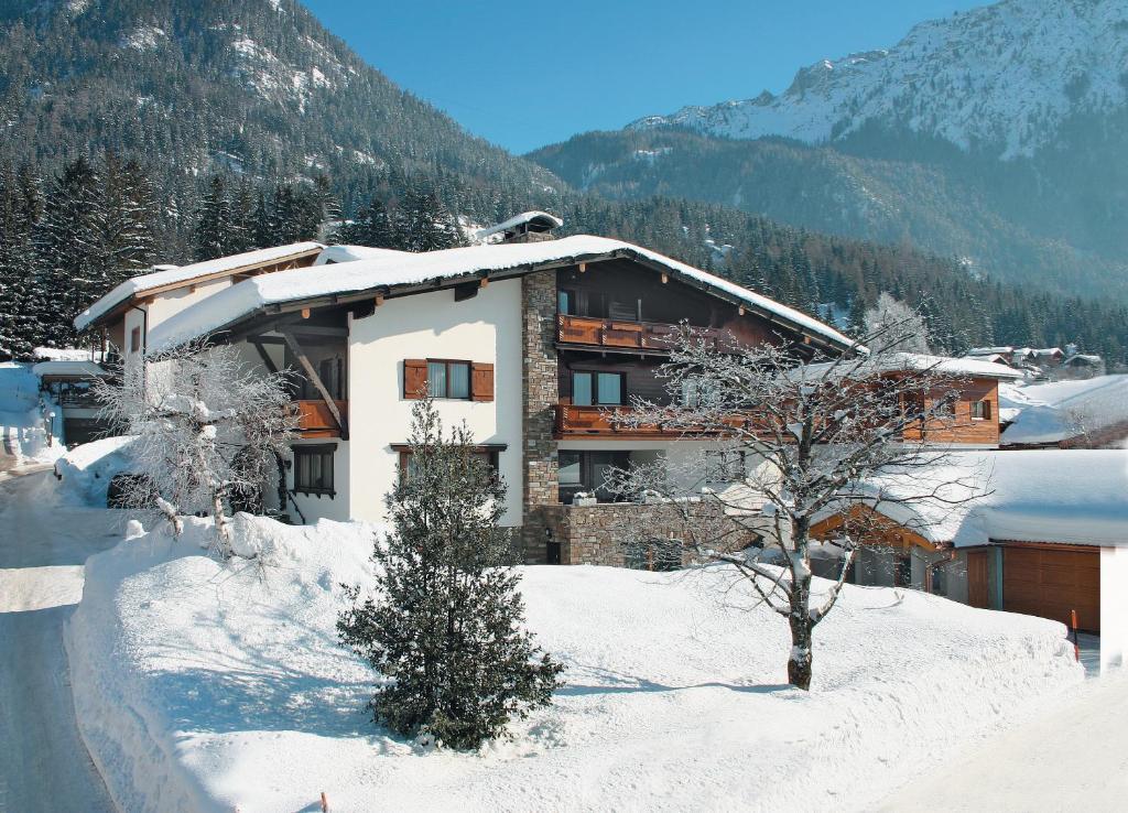 Gaestehaus Alpina Maurach  Extérieur photo